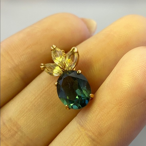 💛 Vintage Gold Plated Faux Blue & White Sapphire Necklace - Picture 6 of 7